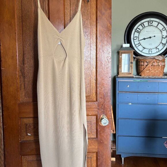 The Drop Dresses & Skirts - The Drop Tan Yellow Cutout Maxi Dress with Slit XXL Elegant Summer Wedding Guest
